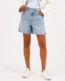 Short Jeans Mom Feminino | Fendas Laterais