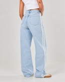 Calça Jeans Feminina Wide Leg com Listra Lateral