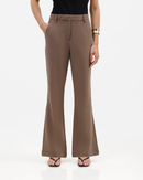 Calça Flare Feminina de Alfaiataria